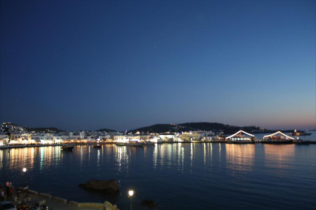 Starlight Luxury Studios Mykonos Town المظهر الخارجي الصورة